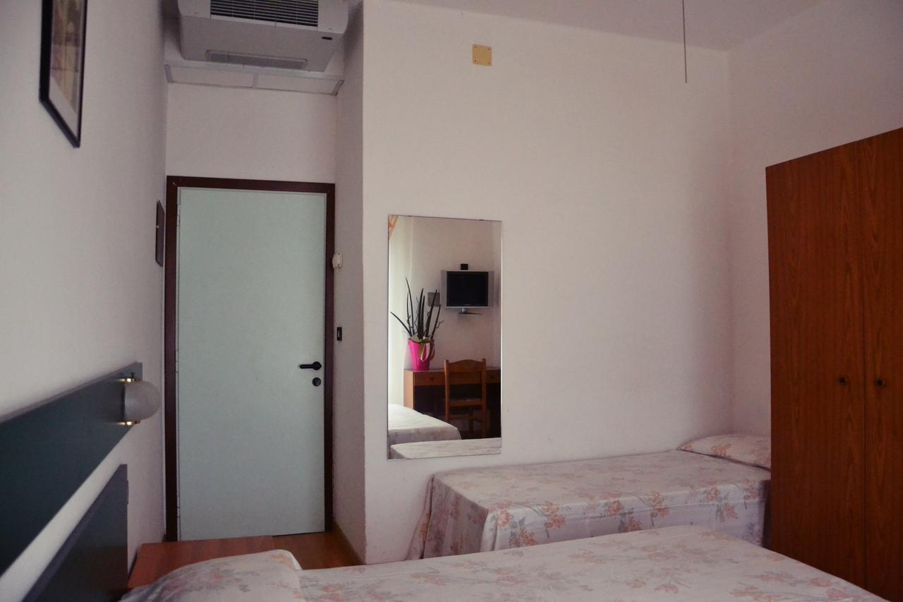 לידו די ג'סולו Hotel Rex מראה חיצוני תמונה